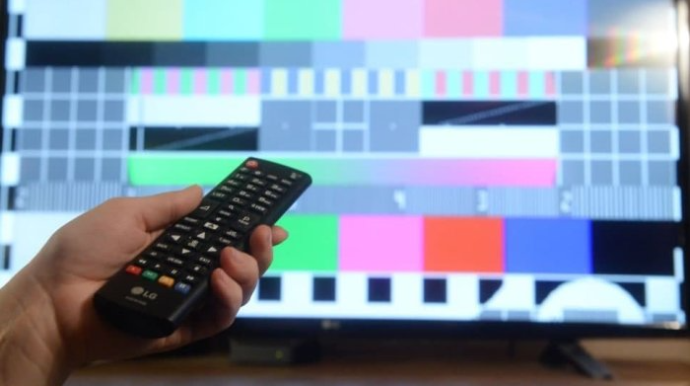 Üç televiziyanın, bir radionun yayımı müvəqqəti dayandırılacaq 