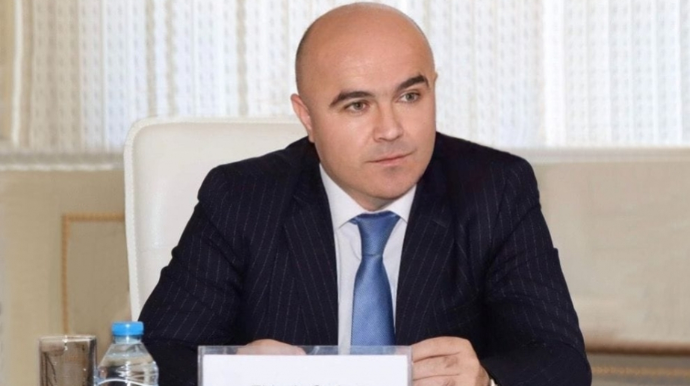 Paytaxtda yerüstü nəqliyyat xətlərinin çəkilməsi metroda sərnişin sıxlığını azaltmayacaq - Ekspert 