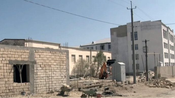 Около 10 000 жителей Гобу страдают из-за закрытия дороги - ВИДЕО