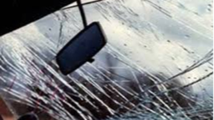 Şəmkirdə avtomobil aşıb- xəsarət alanlar var 