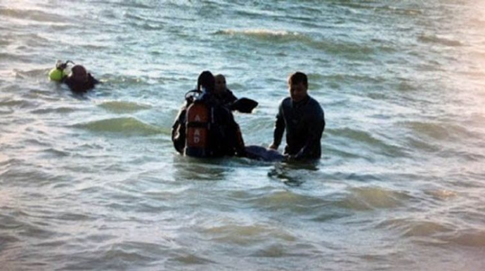 В Сумгайыте спасли человека, пытавшегося броситься в море