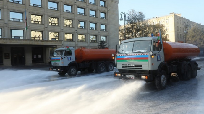 Bakıda növbəti geniş dezinfeksiya işləri aparılır  - FOTO