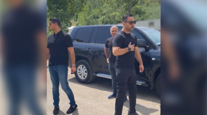 XTQ qazisi Şuşada atasının şəhid olduğu məkana getdi  - VİDEO