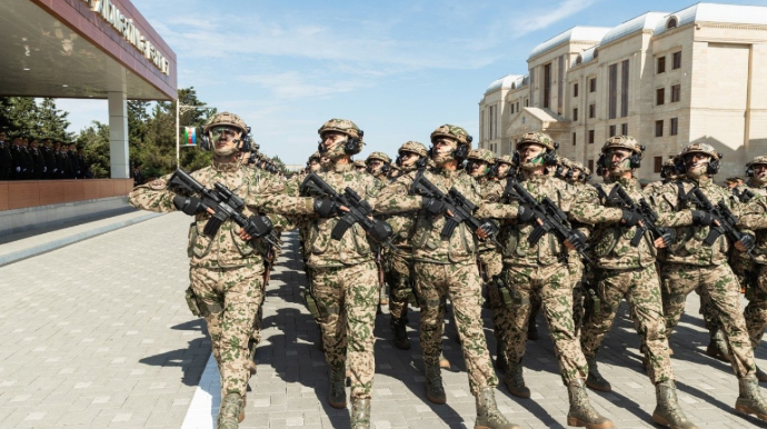 Daxili qoşunlarla bağlı dövlət orqanlarının səlahiyyətləri müəyyənləşdirilir