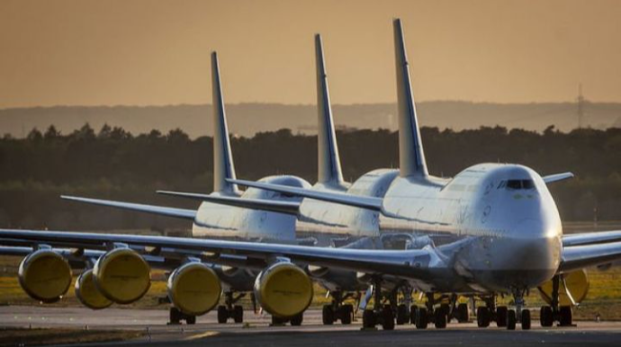 Lufthansa pandemiya başlayandan bəri ilk dəfə mənfəət açıqladı