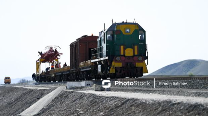 Horadiz-Ağbənd dəmir yolunun inşası: Rəqəmlər, nəzərdə tutulanlar - RƏSMİ 