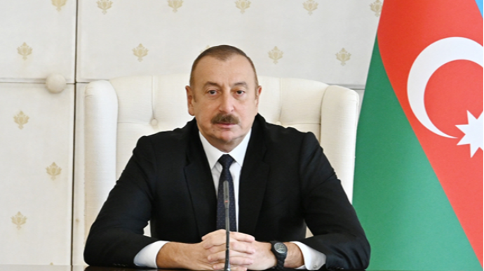 Prezident onlara diplomatik rütbələr verdi - SİYAHI