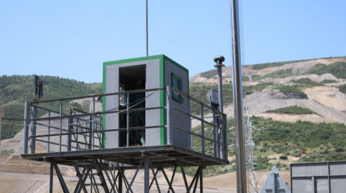 Erməni təxribatı nəticəsində Laçındakı sərhəd məntəqəsinə ziyan dəyib   - FOTO