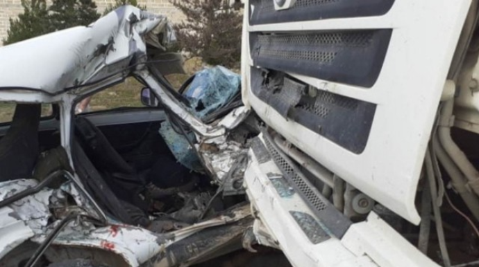 Beş gündə yol qəzalarında 11 nəfər ÖLÜB 