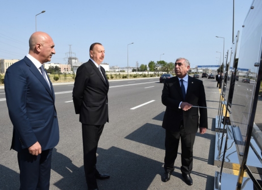 Prezident yollarda aparılan yenidənqurma işləri ilə tanış oldu