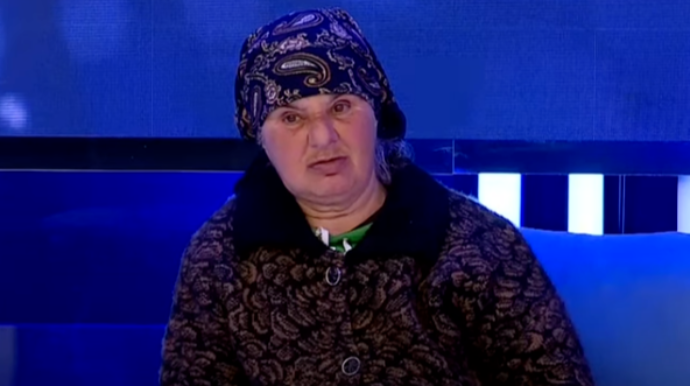 Azərbaycanda qız anasının dilənərək yığdığı 100 min manatı oğurlayıb QAÇDI - FOTO 