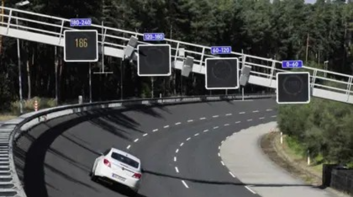 Avropanın ən böyük avtomobil sınaq poliqonu bağlanır - FOTO