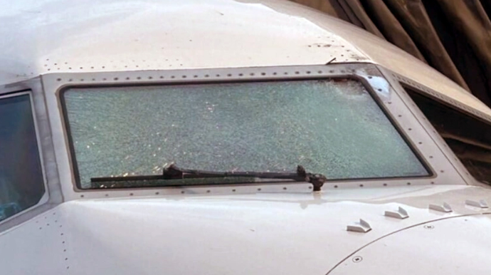 Təyyarə 11 km hündürlükdə aerostat ilə toqquşub 