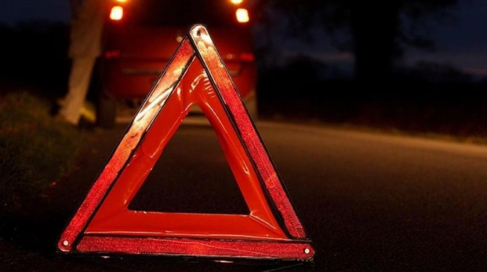 Şəmkirdə avtomobil aşıb, 4 nəfər xəsarət alıb 