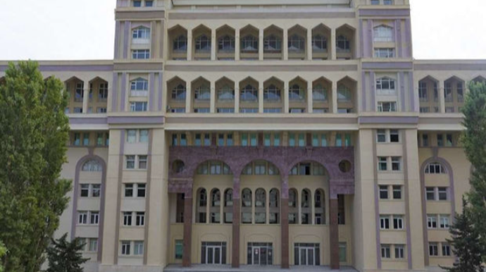 Azərbaycanda zorakılıq edib videoya çəkən əcnəbi tələbələr barədə QƏRAR VERİLDİ