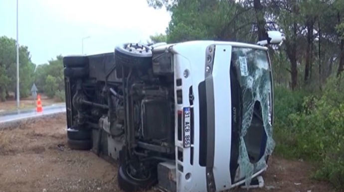 Rusiyalılar Antalyada qəzaya düşdü: ölən və yaralananlar var 