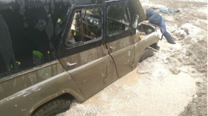 Gədəbəyə yağan dolu selə səbəb oldu - FOTO/VİDEO 