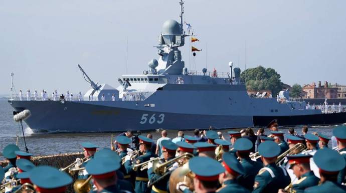 Azərbaycanın hərbi gəmiləri Rusiyada keçiriləcək paradda iştirak edəcək 