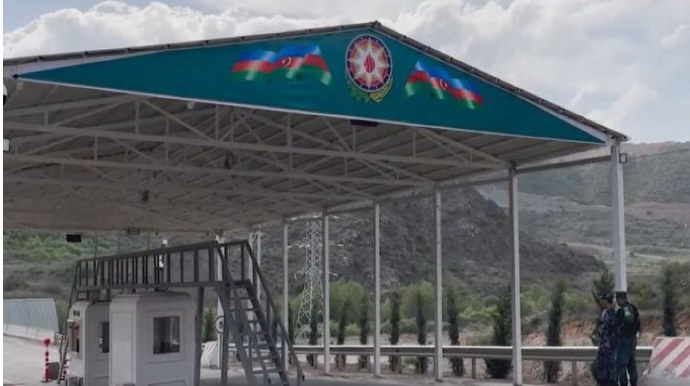 Laçın-Xankəndi yolu ilə bağlı ingilis dilində hesabat hazırlanıb 