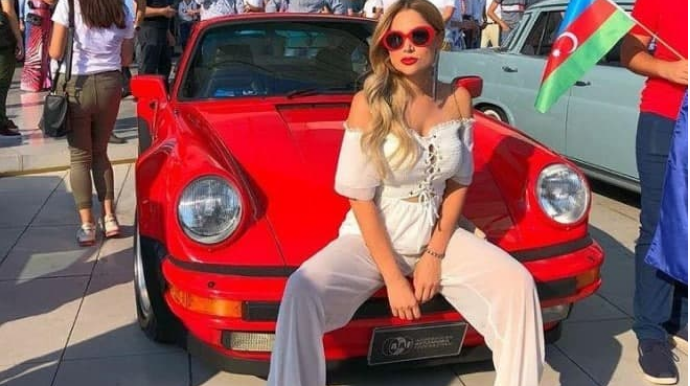 Nigar Camal qəza törədib hadisə yerindən qaçdı - TƏFƏRRÜAT 