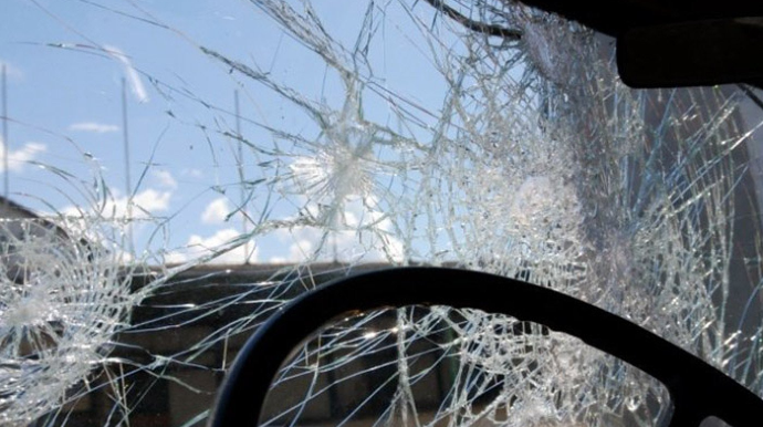 Daşkəsəndə yük maşını aşdı, sürücü xəstəxanalıq oldu 