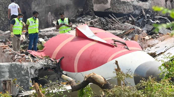 "Air India" qəzada həlak olanların ailələri ilə necə manipulyasiya edib?