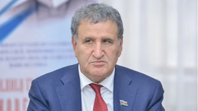 İsa Həbibbəyli xəstəxanada onu ziyarət etdi