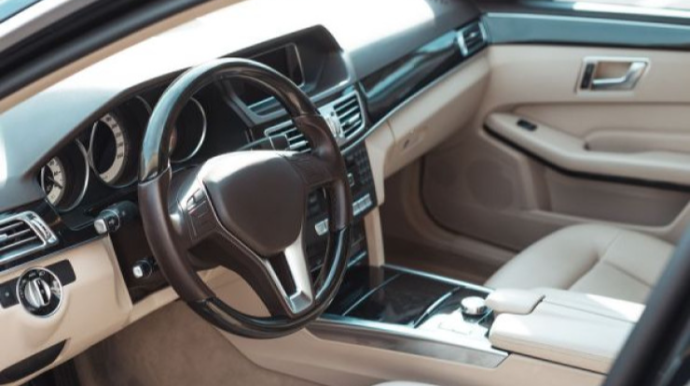 Avtomobilin salonunu ən tez necə soyutmaq olar? - ÜSULLAR 