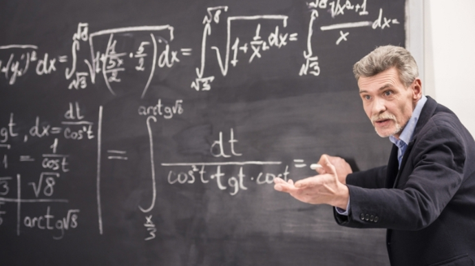 65 yaşına çatan müəllimlərlə bağlı RƏSMİ AÇIQLAMA