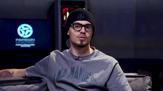 Tanınmış bloger Rusiyada terrorçu və ekstremistlər siyahısına daxil edildi