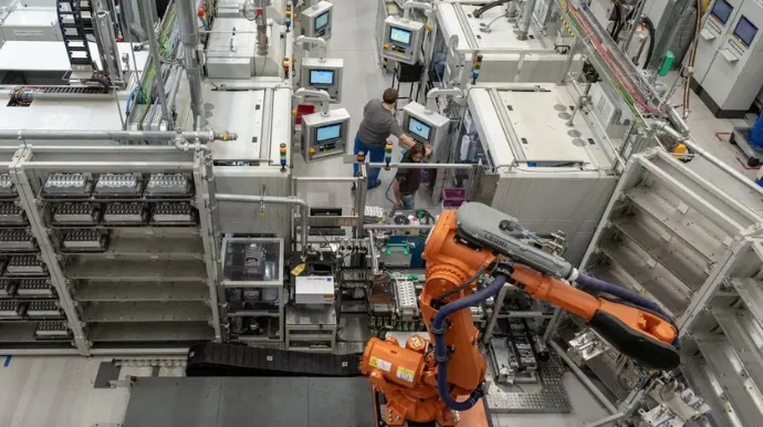 Avropa elektromobil batareyaları sahəsində Çindən 20 il geri qalır 