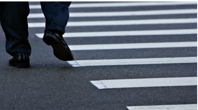 Sabirabadda avtomobil 60 yaşlı kişini vurub