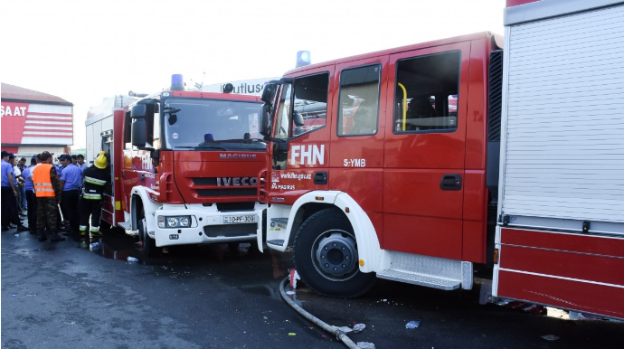 FHN: Ötən sutka baş verən yanğınlar zamanı 40 nəfər təxliyə olunub