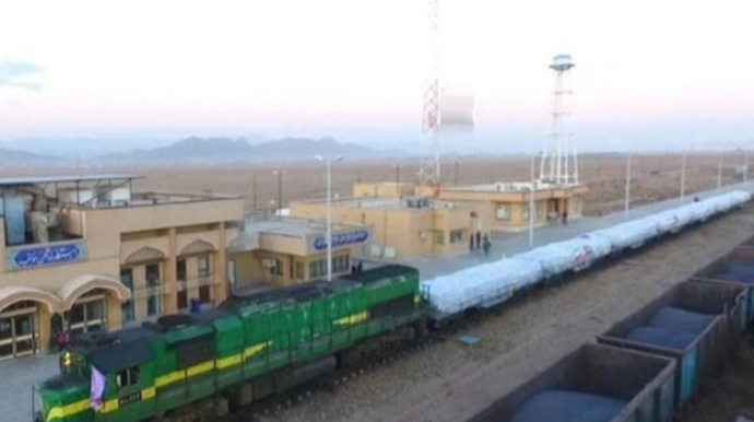 İran Əfqanıstandan Türkiyəyə gedən ilk tranzit qatarını sərhəddən buraxmadı - FOTO 