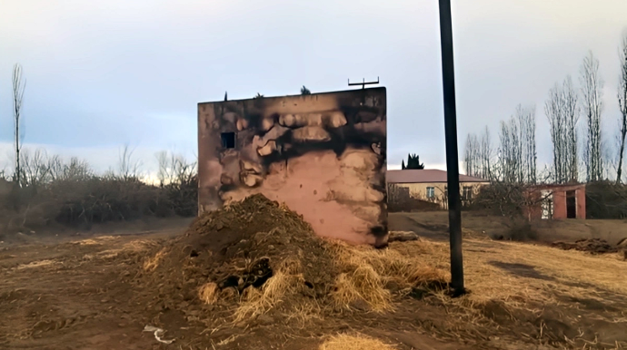 Житель Физули утверждает, что за четыре месяца его ферму поджигали шесть раз - ВИДЕО