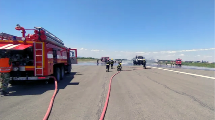 FHN hava limanında təlim keçirdi - VİDEO