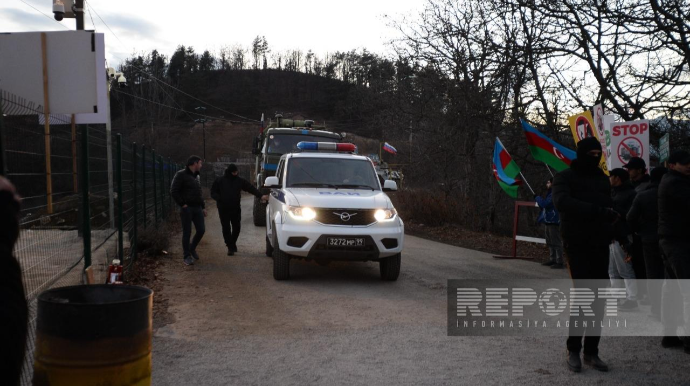 Bakıda qəza: Avtomobil iki piyadanı vuraraq öldürdü