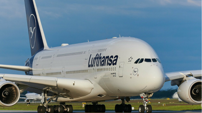 “Lufthansa” 2030-cu ilədək 4 min iş yerini ixtisar edəcək 