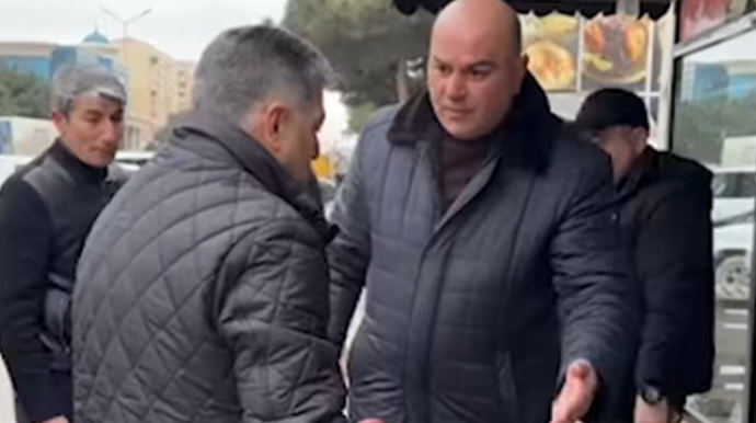 Hamı ondan danışır - O isə “nə olub?” soruşur... 