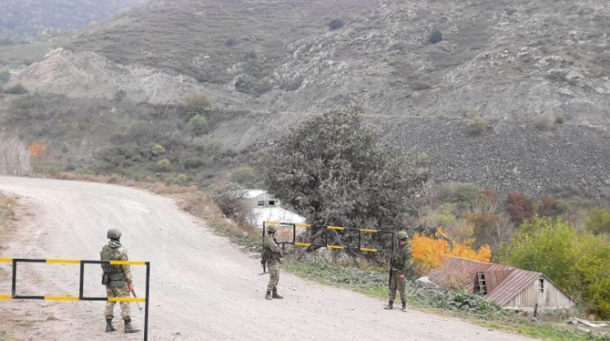 Rusiya Azərbaycan-Ermənistan sərhədinə qoşun yeritdi 