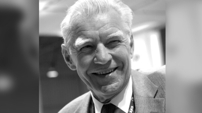 Su-25 hücum təyyarəsinin yaradıcısı vəfat etdi 