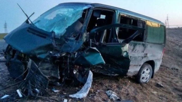 Bakı-Quba yolunda mikroavtobus aşdı:  Ölən və yaralananlar var - AÇIQLAMA   