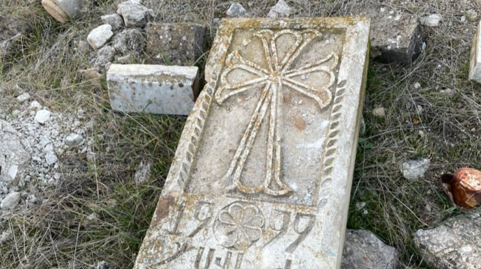 Ermənilər Cəbrayılın Horovlu kəndini bu yolla erməniləşdirməyə çalışıb - FOTOFAKT 