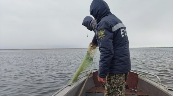 Brakonyerlərə məxsus qayıqlar və qanunsuz ov alətləri aşkarlandı - FOTO 