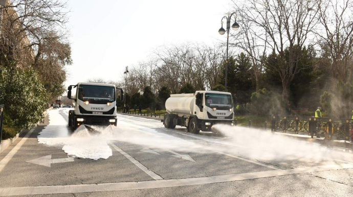 Bu gün Bakıda 537 küçə yuyulub - FOTOLAR 