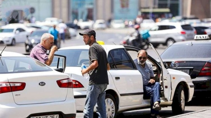 “Manatlıq taksi” fəaliyyəti qanunsuzdur? – “Əslində, bu təqdir olunmalıdır” 