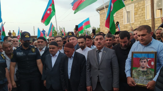 Şəhid İsmayıl Budaqlı Sabirabadda dəfn olunub - FOTO