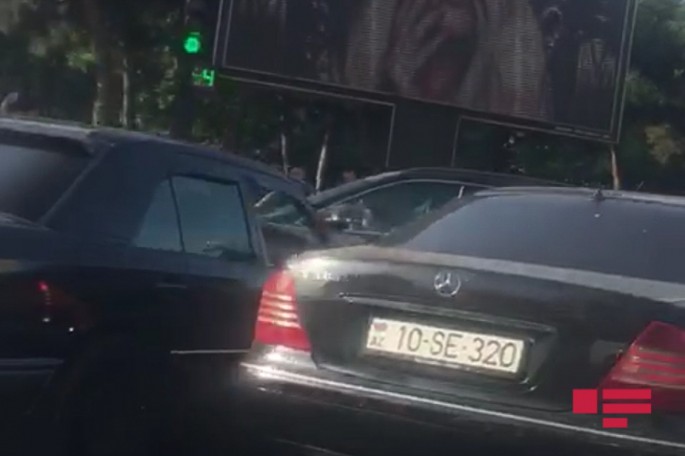 Bakıda 3 avtomobil toqquşub - FOTO
