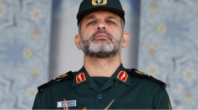 İran rejiminin "boz kardinalı": Əhməd Vahidi kimdir? - DOSYE 