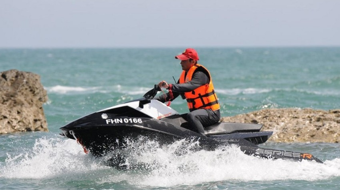 Dənizdə batma təhlükəsi ilə üzləşənlər xilas olunub